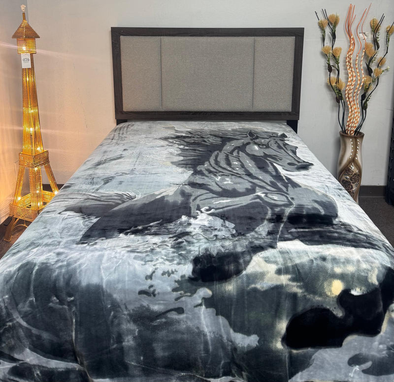 Poptex® Eagle Mink Blanket 1-Ply King Size
